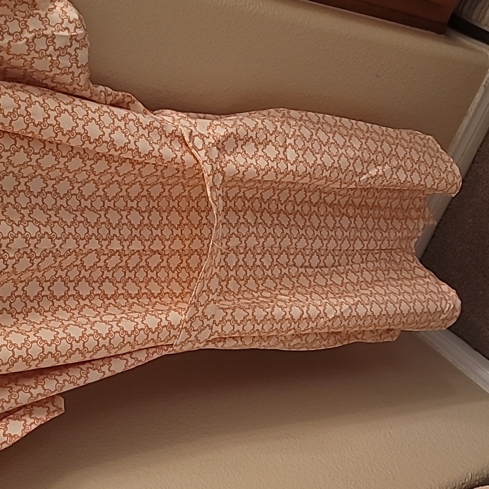 NWOT geometric patterned tie waist dress 💛 - Picture 14 of 16